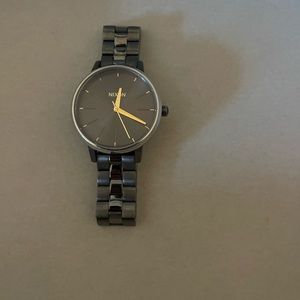 Nixon The Kensington “Movin’ Out” Watch